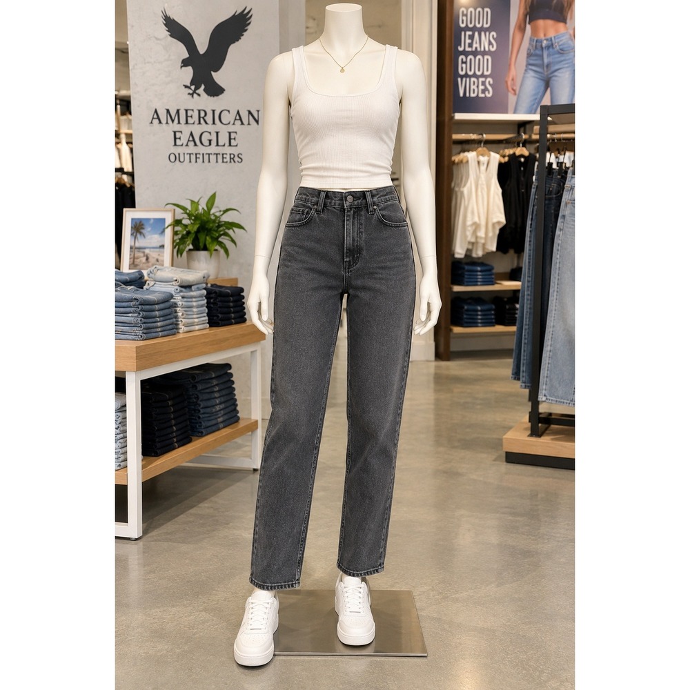 American Eagle Black Wash High Rise Straight Jeans Size 6 Long